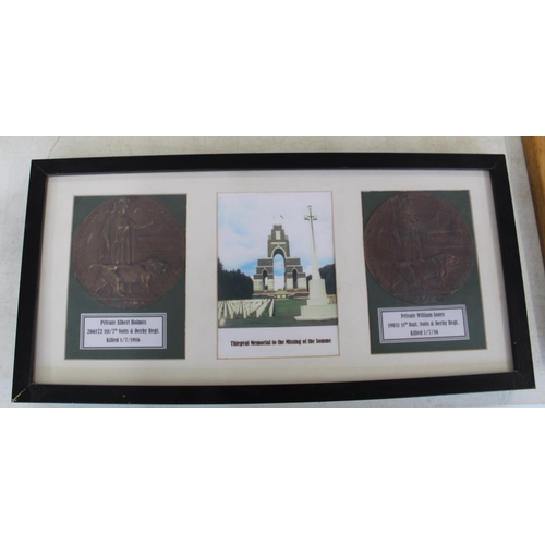 653 - Framed pair of Death Penny's to the families of 266172  Pte ALBERT HOLMES, 19031 Pte WILLIAM JONES. ... 