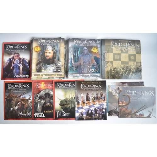 149 - Eagle Moss Lord Of The Rings chess collection with boxed chessboard, magazines (1-55 inclusive) and ... 