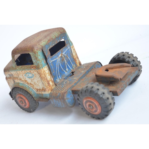 168 - Vintage 1960's Marx tinplate truck and trailer model, 