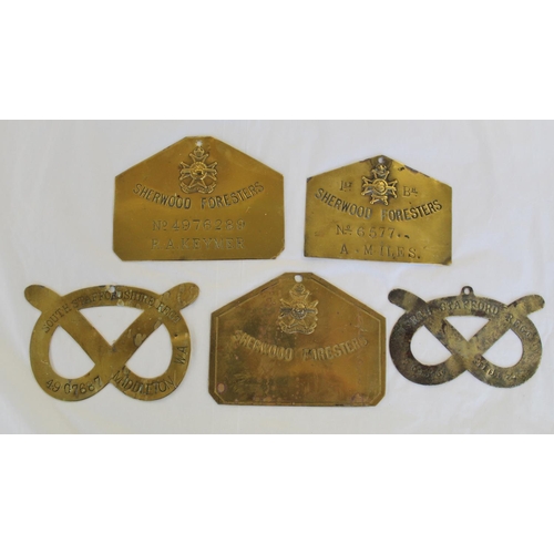 673 - Set of five brass duty/bed plates. Three Sherwood Foresters, and two Stafford REGT, North and South