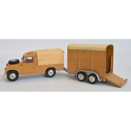 207 - Corgi Toys Gift Set No2, Land Rover with Pony Trailer (Pony missing, no cardboard insert), box and v... 