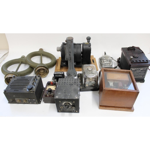 821 - Selection of military and civilian electrical equipment incl. military remote control units, US Army... 