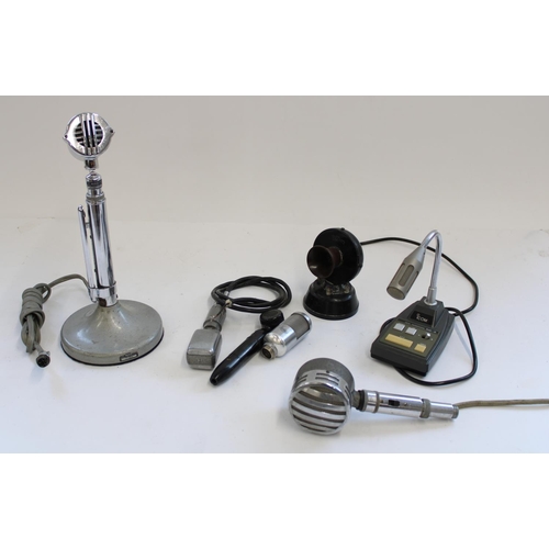 1037 - Selection of vintage microphones incl. Astatic 10-DA desktop broadcast microphone, Reslosound moving... 