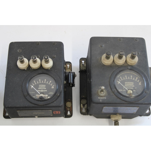 852 - Two WWII era US military Antenna Relay Units (BC-442-A and type CBY-29125), US Army Signal Corps Con... 