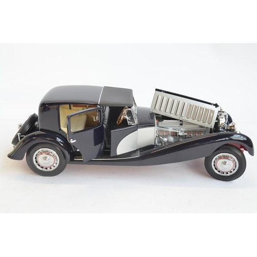 226 - Boxed 1/16 large scale highly detailed 1931 Bugatti Royale Coupe De Ville, mint condition (very smal... 