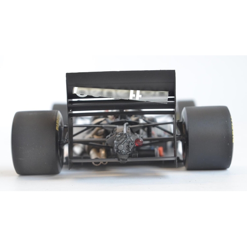 Minichamps 1/18 scale diecast and mixed media highly detailed