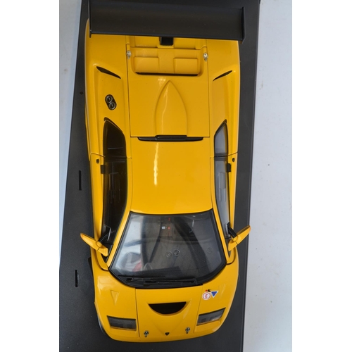 265 - Autoart 1/18 scale highly detailed Lamborghini Diablo GTR car model featuring opening doors, bonnet ... 