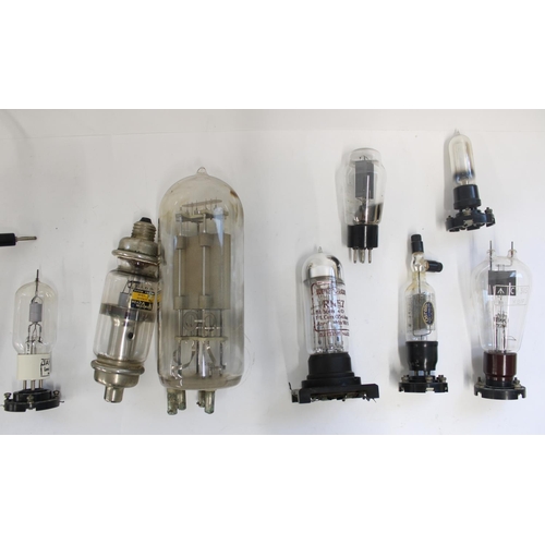 825 - Collection of vintage large and medium size glass radio valves incl. EEVC FX 2519A, Ediswan E.S. 75H... 