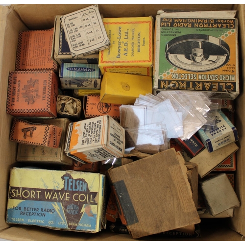 830 - Collection of vintage glass radio valves incl. Ferranti, Westinghouse, Brimar etc., mostly boxed tog... 