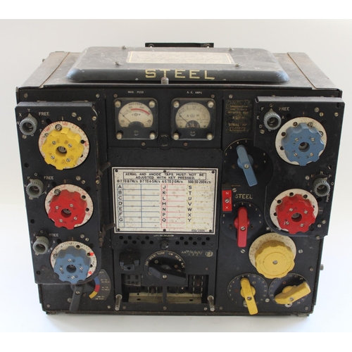 907 - WWII period Air Ministry RAF bomber transmitter type T1154M