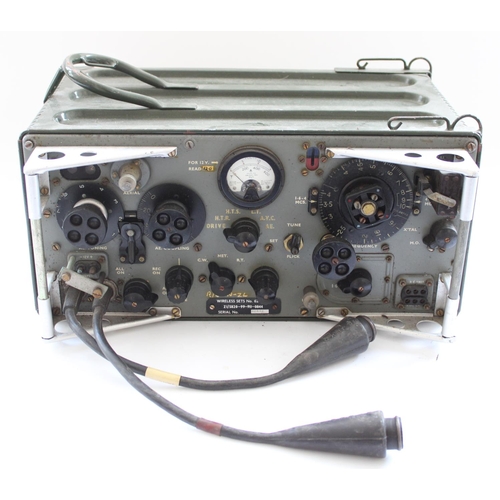 923 - WWII period/1950s British Army wireless set no. 62 Mk 2 transceiver