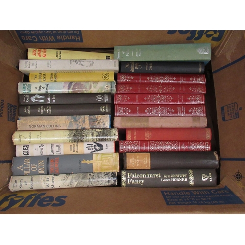 423 - Large collection of assorted fiction, non-fiction, history, etc. inc. P.G.Wodehouse, Elizabeth Goudg... 