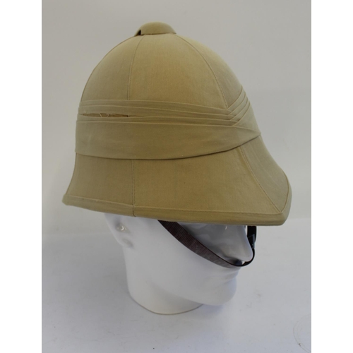 714 - Reproduction military Pith Helmet