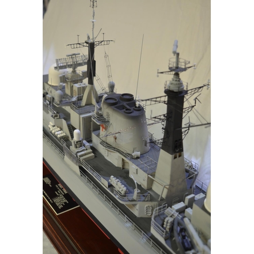 121 - Large well built cased 1/96 scale static model of the Royal Navy Type 42 Destroyer HMS York, mixed m... 