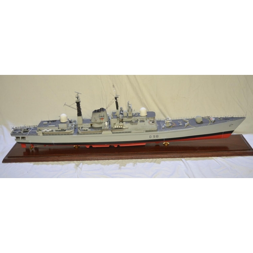 121 - Large well built cased 1/96 scale static model of the Royal Navy Type 42 Destroyer HMS York, mixed m... 