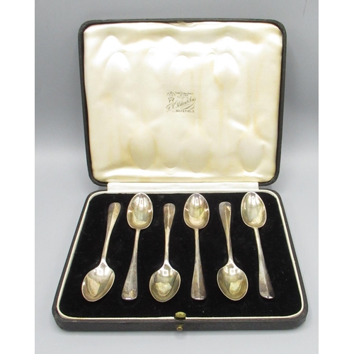 82 - Cased set of six Geo.V silver rat tail teaspoons, Josiah Williams & Co, London 1935, 2.25ozt