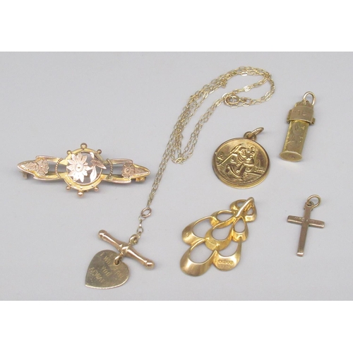 854 - 9ct yellow gold necklace with heart pendant, and a collect of 9ct yellow gold jewellery including a ... 