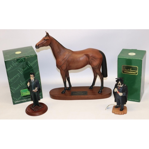 901 - Beswick Connoisseur model of Red Rum on plinth, H32cm; and two boxed Robert Harrop figures, PP04 'In... 