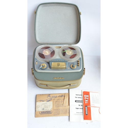 704 - Grundig TK20 reel to reel tape recorder with original instructions, a Magnon Compact 8mm projector w... 