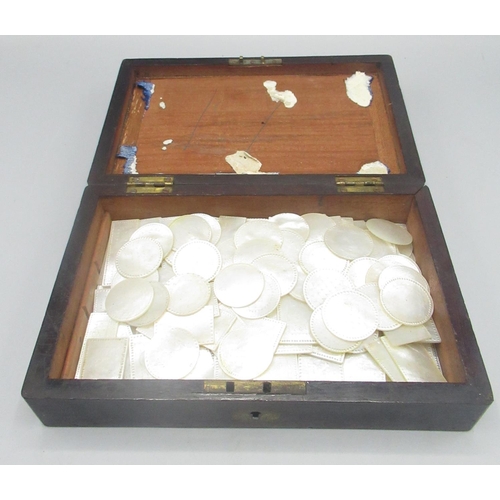 88 - Mahogany box cont. large collection of Mother of Pearl Chinese gaming tokens (approx. 164 tokens)