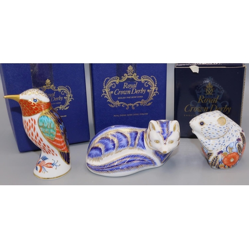 369 - Three Royal Crown Derby paperweights, Hummingbird, Blue Fox, and Poppy Mouse, with boxes (3)