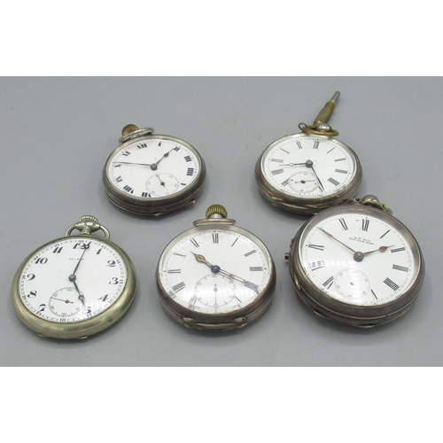 617 - Waltham - Edw.VII silver key wound and set open faced pocket watch, signed white enamel Roman dial w... 