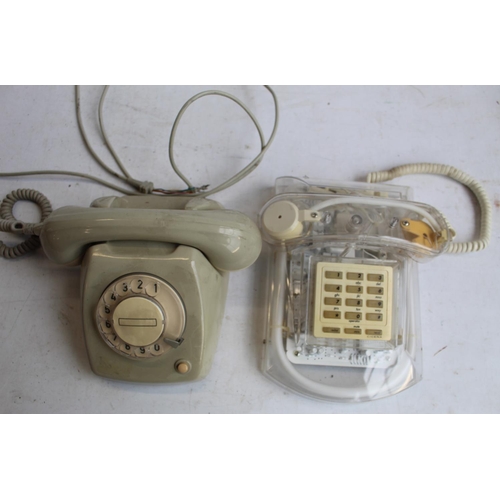 793 - Dutch T65 'Grey Mouse' table telephone, and a Roxanne clear neon light telephone by Cicena (2)