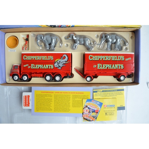 496 - Collection of Corgi Chipperfield's Circus 1/50 scale diecast model vehicles to include 31902 Foden S... 