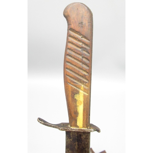 57 - WW1 boot/trench fighting knife with original wooden handle and original steel sheath, blade L14 cm
