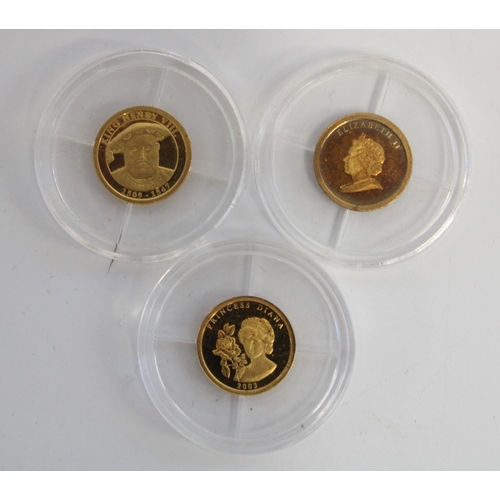 381 - 24ct gold miniature commemorative coin together with two 14ct gold miniature commemorative coins, ea... 