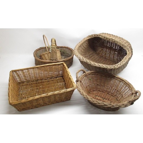 214 - Collection of 5 wicker baskets, various sizes