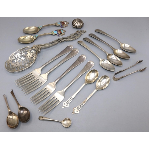 167 - Assorted English hallmarked silver cutlery, including teaspoons, forks, etc., approx. 14ozt.