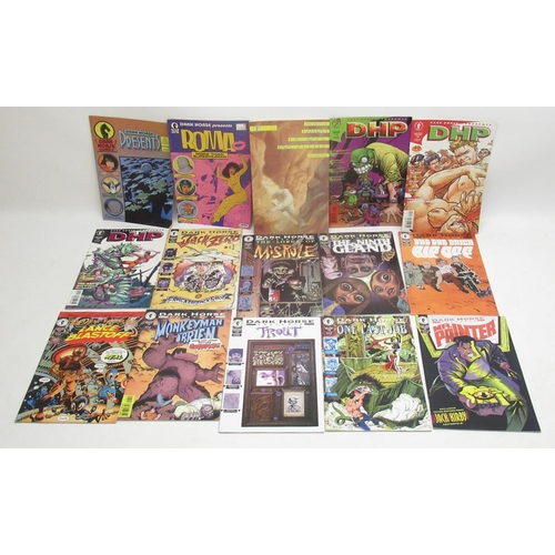 296 - Large collection of Mixed Dark Horse Comics inc. a Signed Dark Horse Comics#1, Dark Horse Presents, ... 