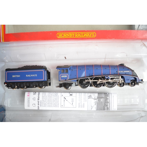 536 - Three OO gauge Class 4 electric train models to include Bachmann 31-954 60009 Sir Nigel Gresley in B... 