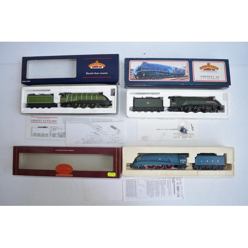 540 - Three OO gauge Class A4 electric train models to include Hornby Toplink R303 Mallard in LNER blue li... 