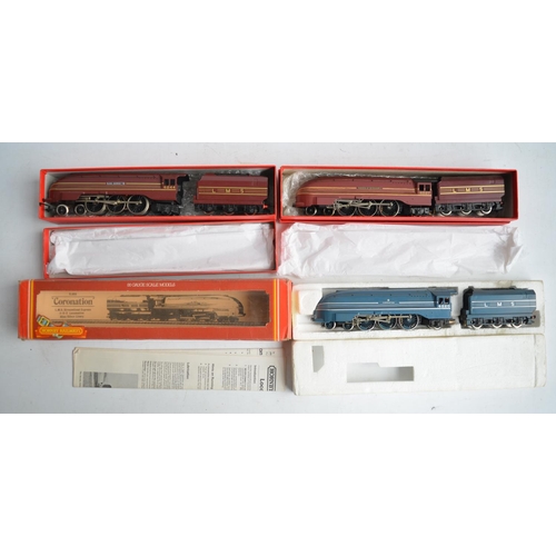 550 - Three Hornby OO gauge LMS Coronation Class electric train models to include R685 blue 6220 Coronatio... 