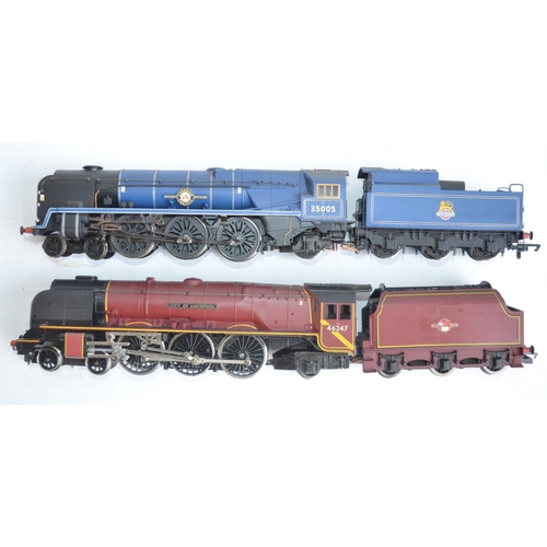 551 - Two boxed Hornby OO gauge electric train models to include R2171 Super Detail BR Canadian Pacific Me... 