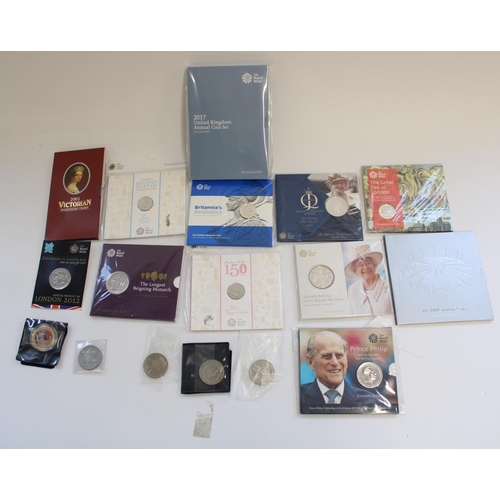 473 - Royal Mint 2017 UK Annual Coin Set together with a collection of other Royal Mint BUNC issues, sets ... 