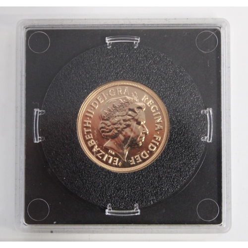 361 - ERII 2014 gold sovereign in CPM perspex coin case with cert.