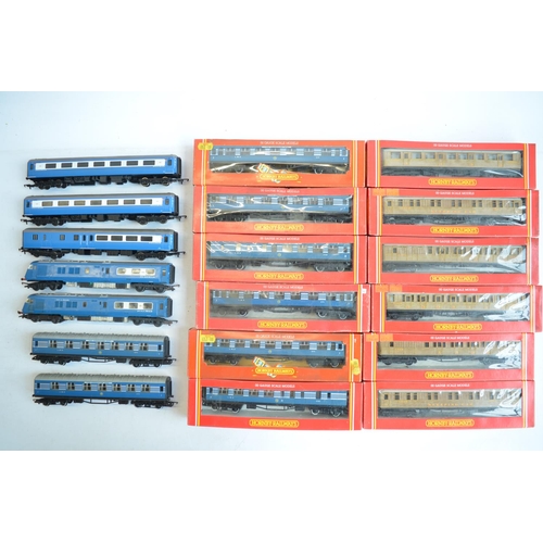 568 - Collection of OO gauge Hornby railway carriages to include 6 boxed LNER teak carriages and 6 boxed L... 