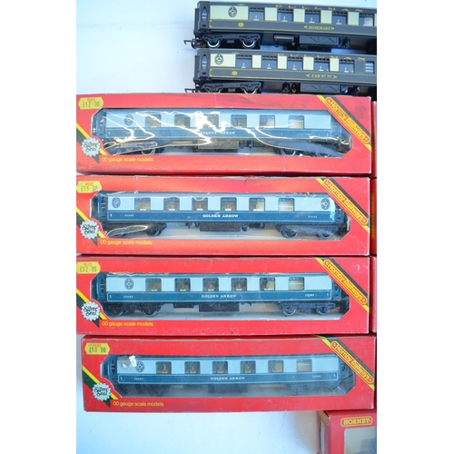 569 - Collection of 13 boxed OO gauge Hornby railway coaches to include 4x Pullman Golden Arrow (with adde... 