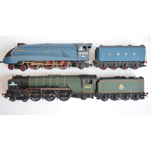 560 - Collection of previously run OO gauge electric steam train models to include Bachmann 31-952 Class A... 