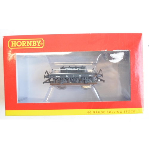 561 - Collection of OO gauge tank engines and diesel shunters to include Bachmann 32-200K Stephenson Clark... 