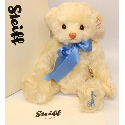 148 - Steiff/Danbury Mint teddy bear: 2013/2014 ltd. ed. George The Royal Baby Bear, blue ribbon, with box... 