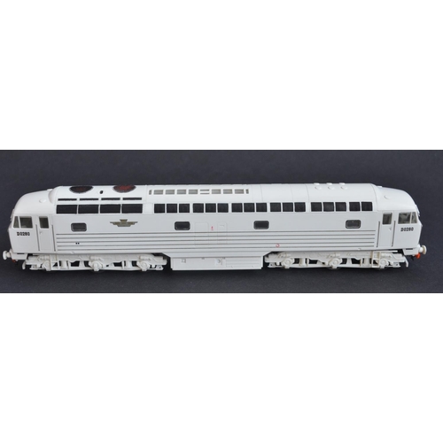 562 - Heljan OO gauge limited edition highly detailed Model 4005 BRC&W D0260 