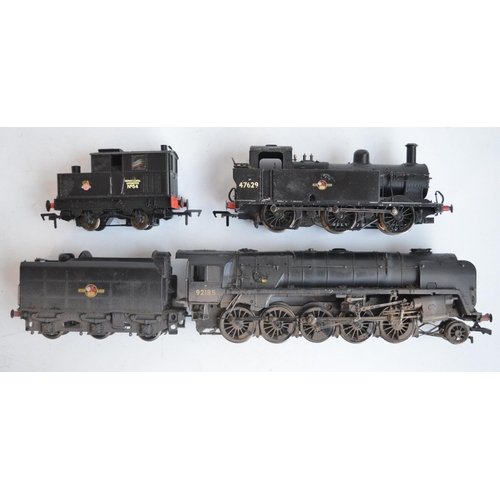 563 - Three OO gauge electric train models to include Bachmann 32-858DC (DCC On Board) weathered Class 9F ... 