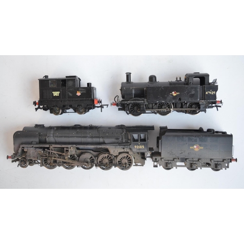 563 - Three OO gauge electric train models to include Bachmann 32-858DC (DCC On Board) weathered Class 9F ... 