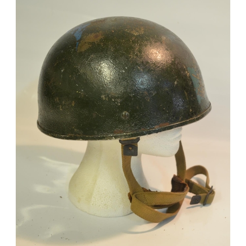 250 - Vintage British Army paratroopers steel helmet with chin strap