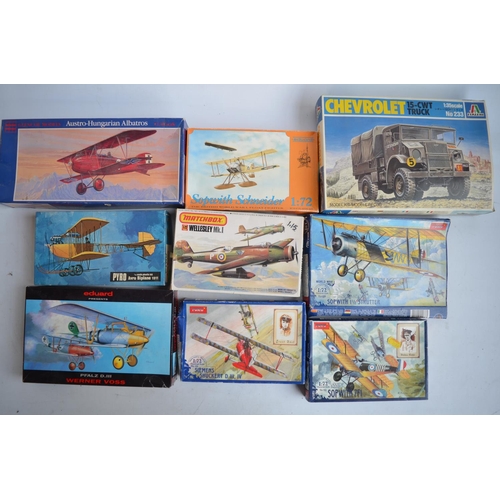 591 - Collection of unbuilt plastic model kits, various manufacturers and scales to include Revell, Matchb... 