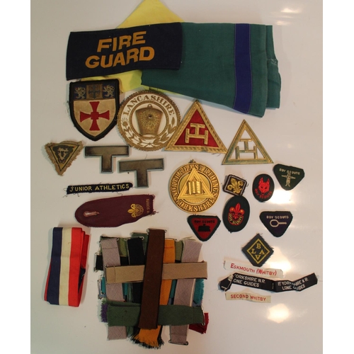 28 - Collection of cloth scout badges, sixer colours name tags etc and some Masonic badges